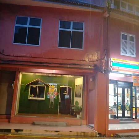 Joka-Joka Guesthouse Malacca Exterior foto
