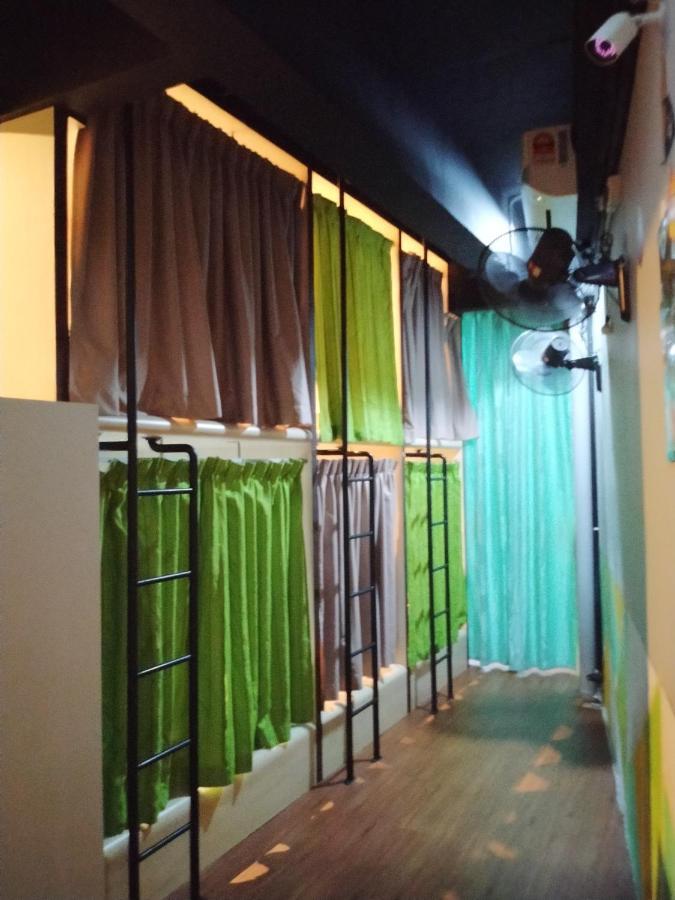 Joka-Joka Guesthouse Malacca Exterior foto
